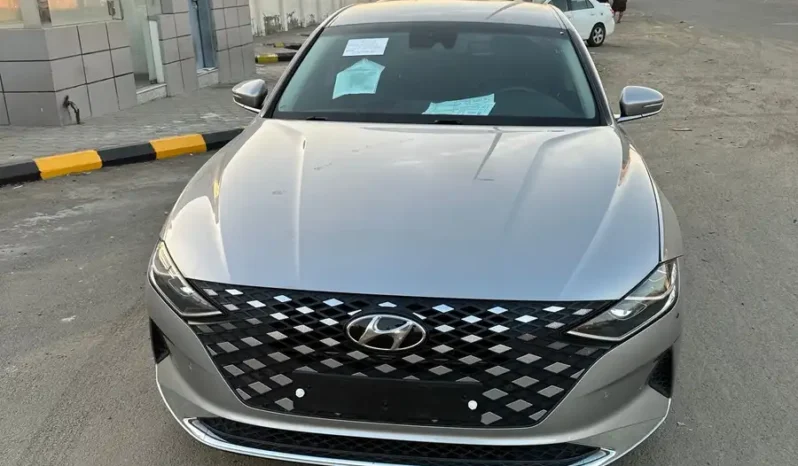 
هيواندي ازيرا 2020 4 سرندل بطاقة جمركية كامل									