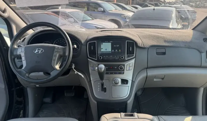 
هيواندي H1 موديل 2019 12 راكب ديزل كامل									