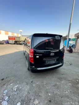 
هيواندي H1 موديل 2019 12 راكب ديزل كامل									