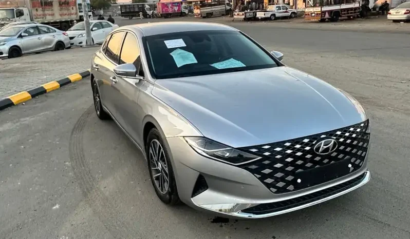 
هيواندي ازيرا 2020 4 سرندل بطاقة جمركية كامل									