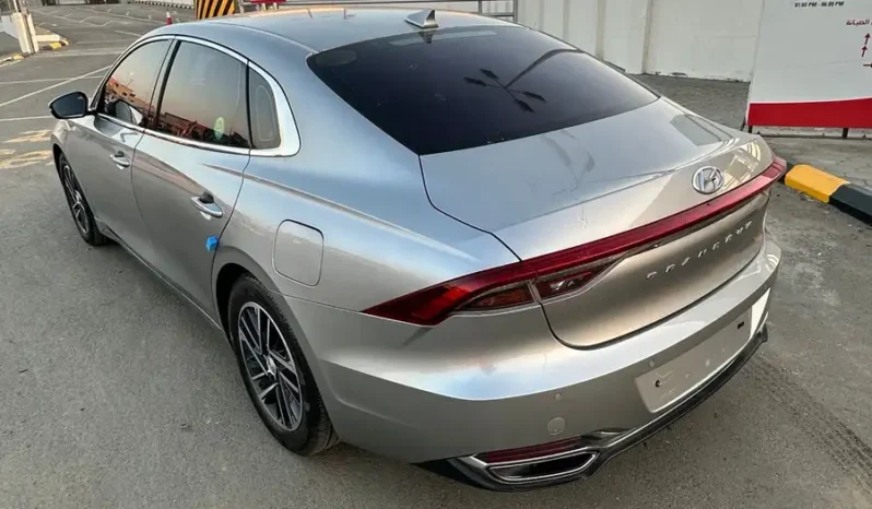 
هيواندي ازيرا 2020 4 سرندل بطاقة جمركية كامل									