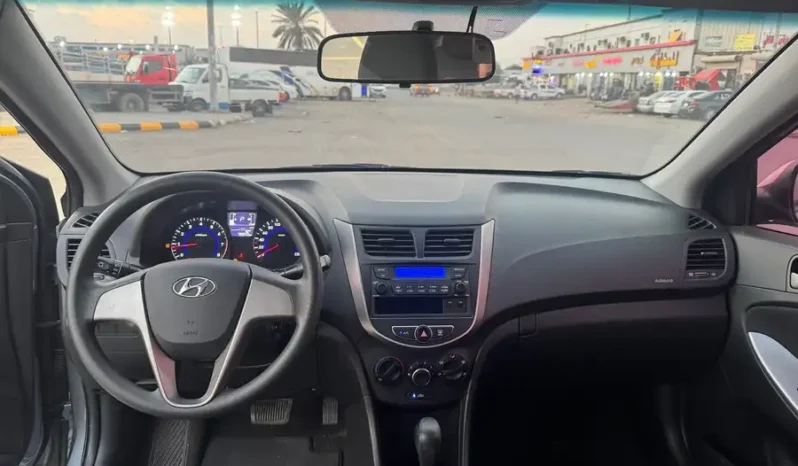 
هيواندي اكسنت 2019 بنزين وارد كوريا كامل									