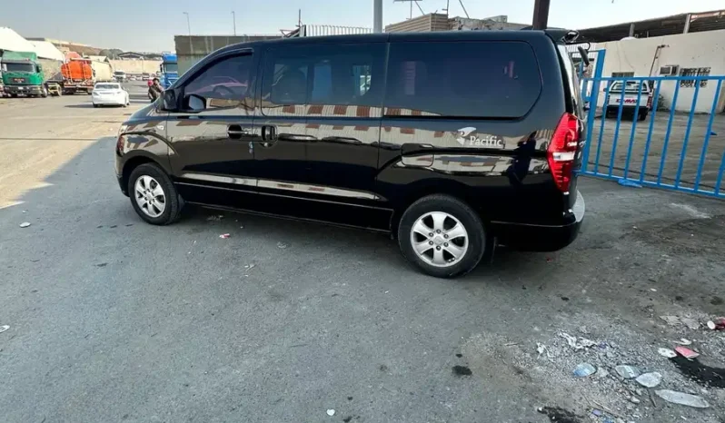 
هيواندي H1 موديل 2019 12 راكب ديزل كامل									