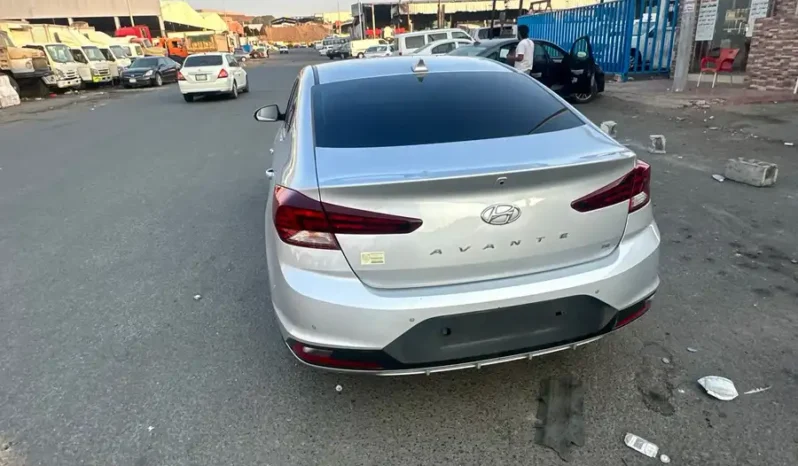 
هوانيدي النترا 2019 بنزين بطاقة جمركية كامل									