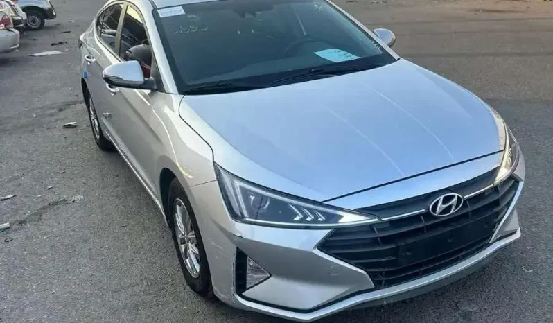 
هيواندي النترا بنزين مكينه 1.6 بطاقة جمركية 2019 كامل									