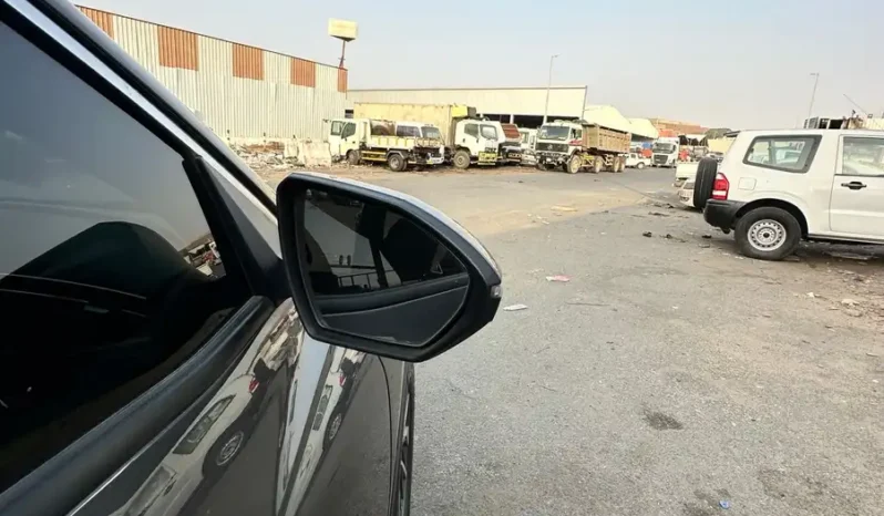 
توسان بنزين موديل 2022 مكينه 1.6 كامل									