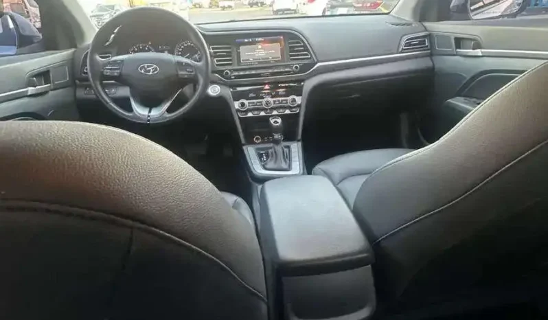 
هيواندي النترا بنزين مكينه 1.6 بطاقة جمركية 2019 كامل									